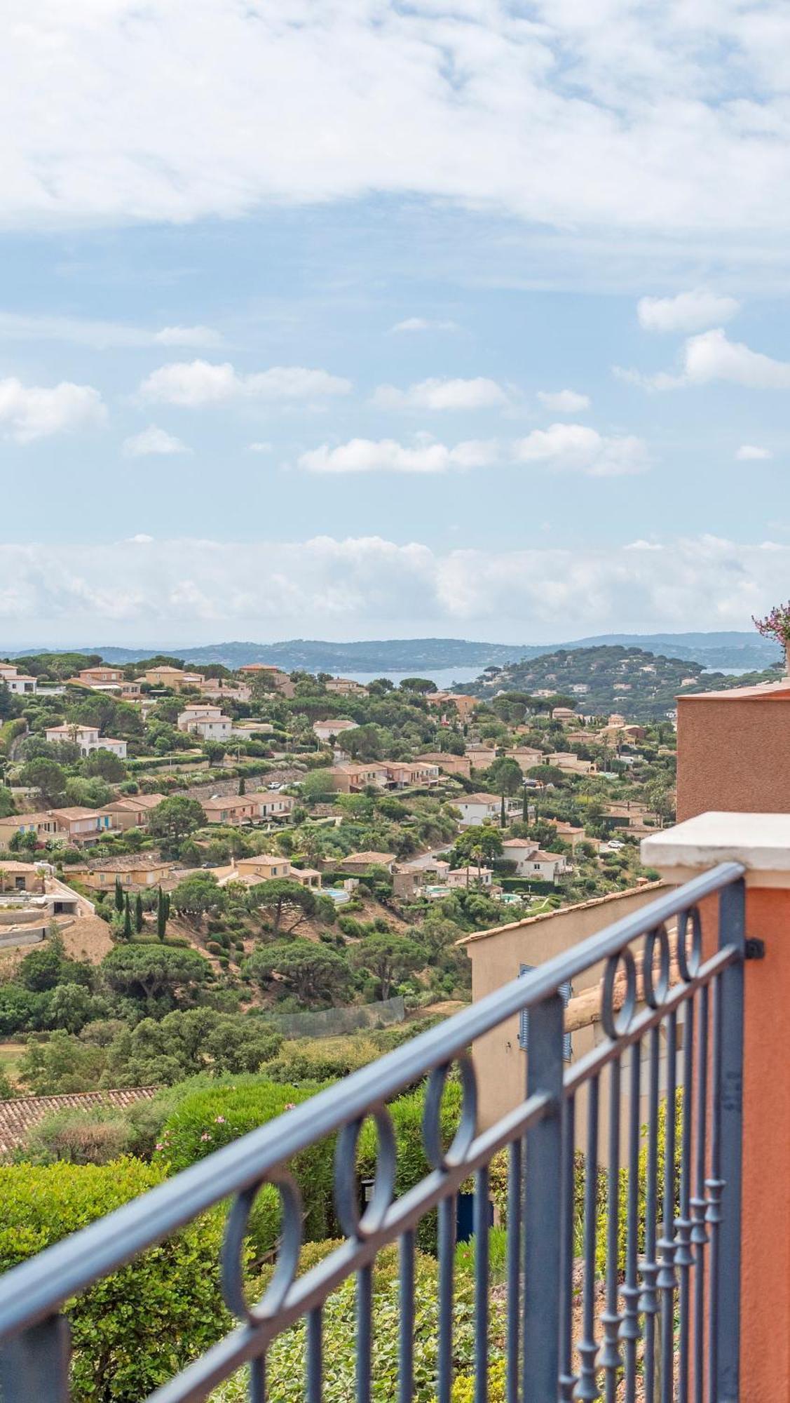Les Cigales, Superbe Vue - Golfe De Sainte-Maxime Daire Dış mekan fotoğraf